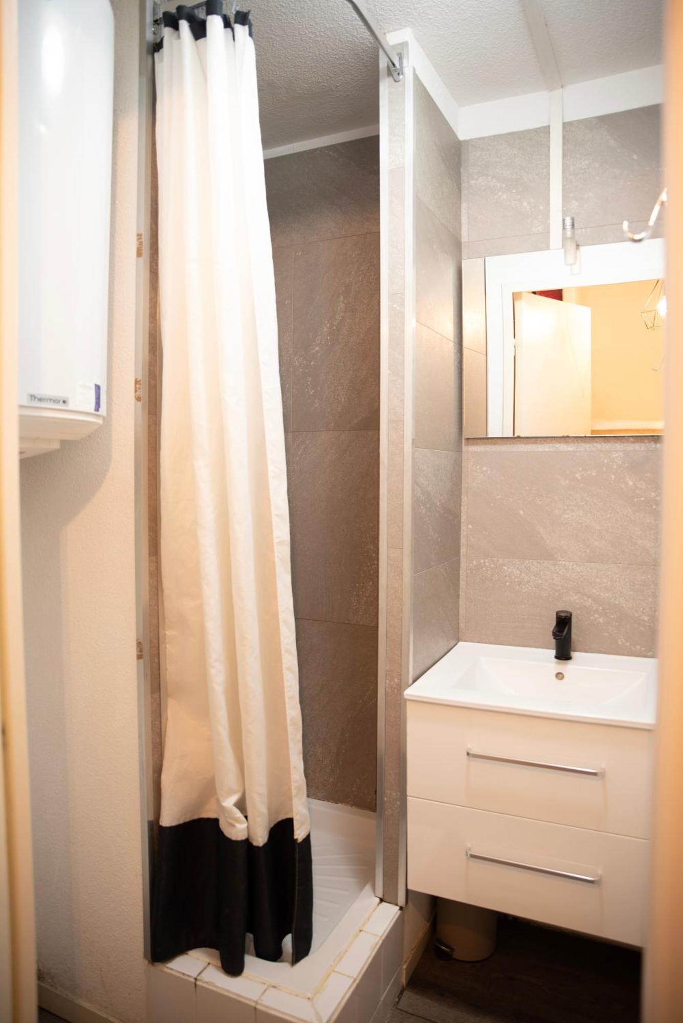 Poutran 2, Studio 4 Personnes Au Pied Des Pistes Avec Grande Terrasse Oz Luaran gambar